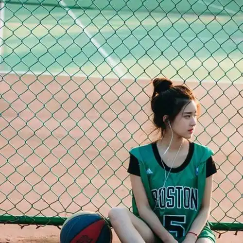 3,坚持每天运动至少半小时,加快身体的新陈代谢.