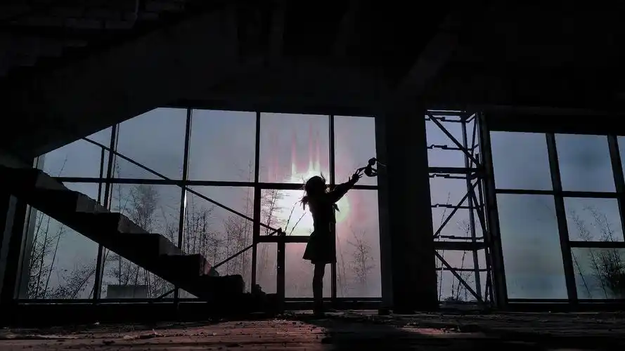 标题| 破败的黑暗挣扎关键词 | 恐惧 孤独 抑郁 渴望阳光 在太阳落山