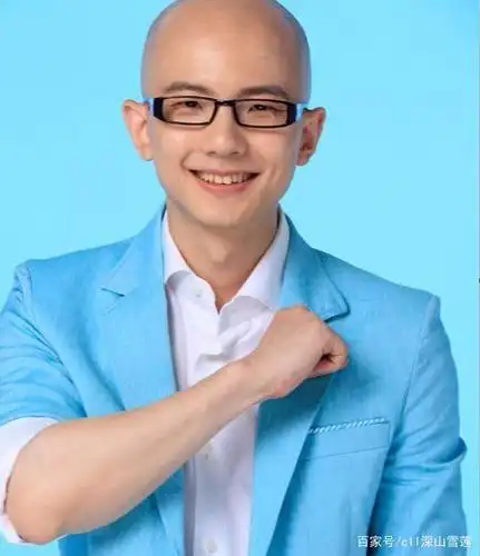 歌手平安为什么总剃光头原因你一定不知道