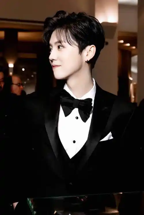 鹿晗骨相##鹿晗