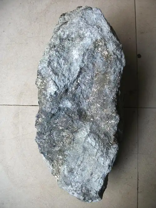 金化合物的矿石,能经过选矿成为含金品位较高的金精矿或者说是金矿砂