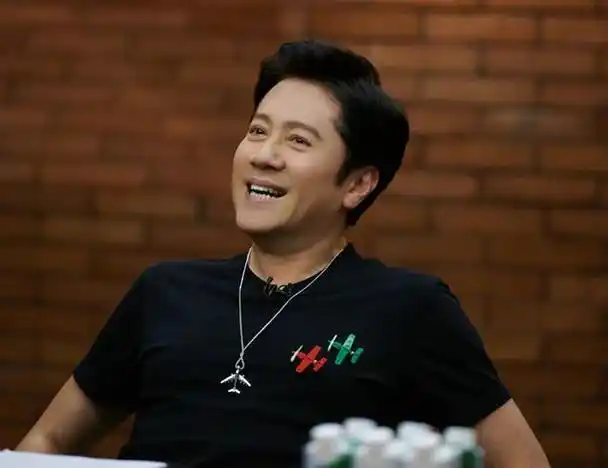 蔡国庆:流水时光里,依然激流勇进的人