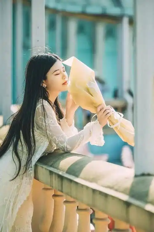 优雅女人如何拍照,9款拍照动作,拍照不紧张,优雅气质又漂亮