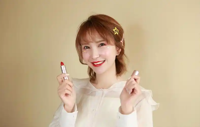 常飞飞最新写真常飞飞清纯女神照出炉