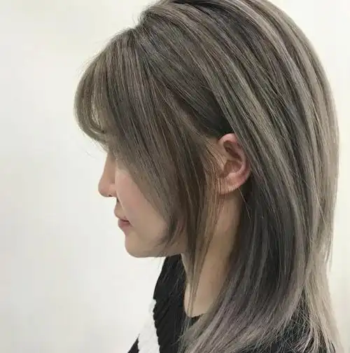 40岁女人染发,这四个颜色不要轻易试,显老还俗气,尤其是第四个_头发