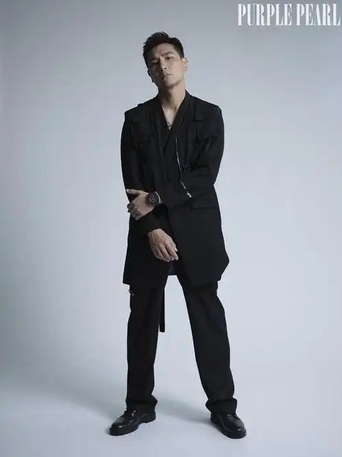 陈展鹏杂志大片