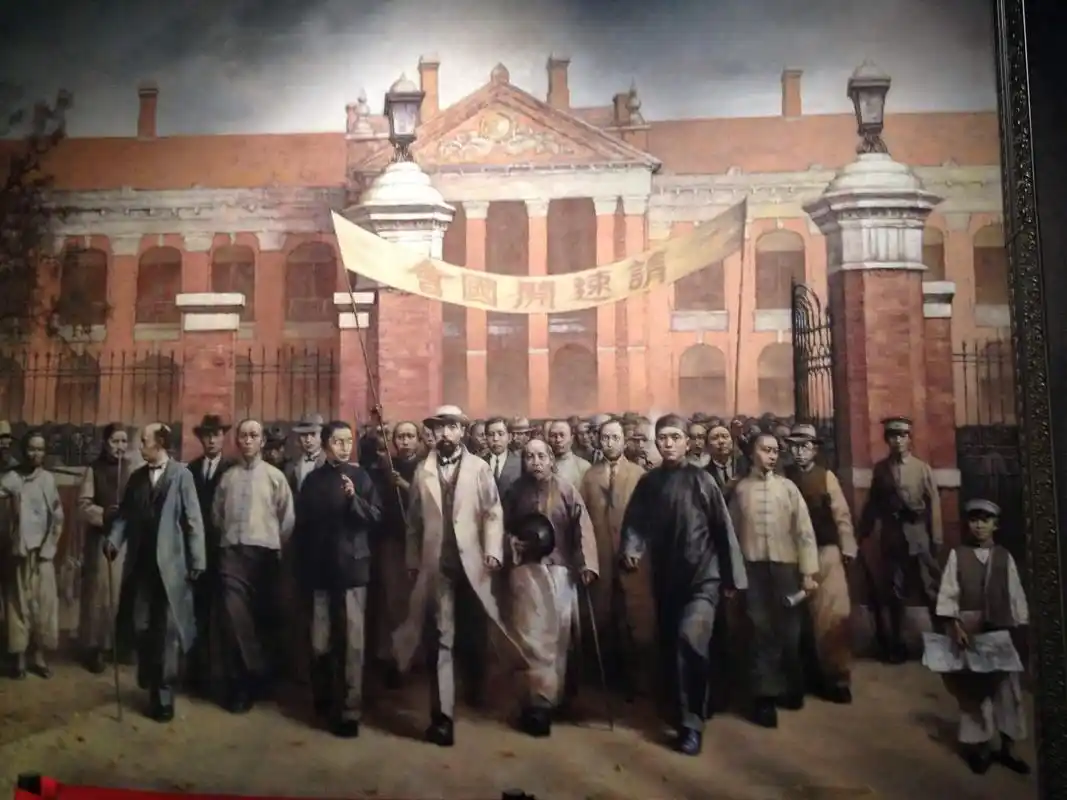 天朝大清躲得过太平天国,为何躲不过辛亥革命?