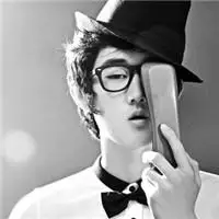 欧美qq头像男生黑色的静态 有抽烟的 戴眼镜的-黑白头像