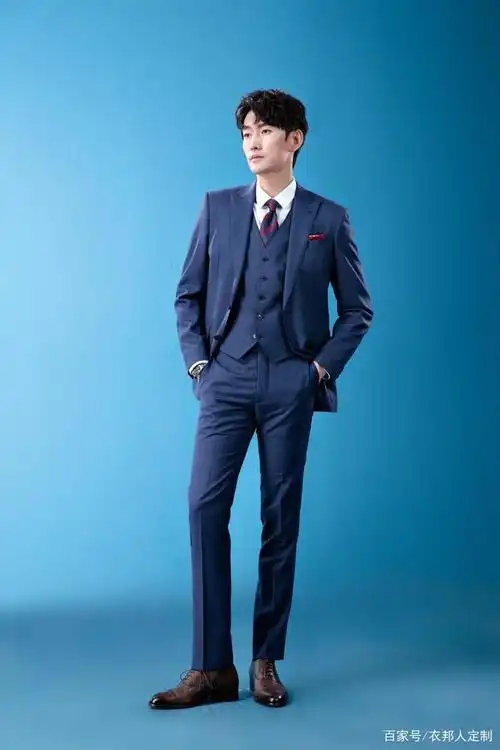 正装通勤怎么穿?这样搭配出街回头率100%