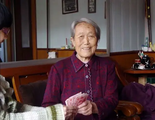 老年人补充医疗保险农村80岁老人医疗保险