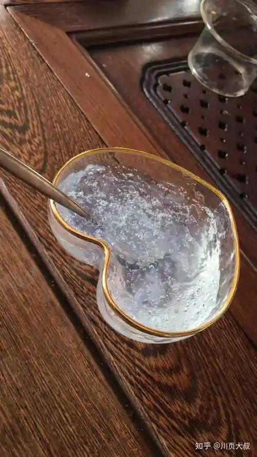 燕窝炖出来啥样?