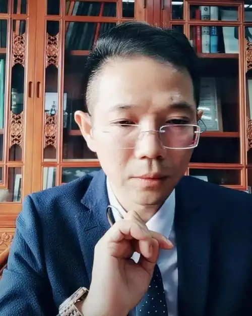 二审时间已确定潘克律师现身开封中院疑似为许敏申请延期审理