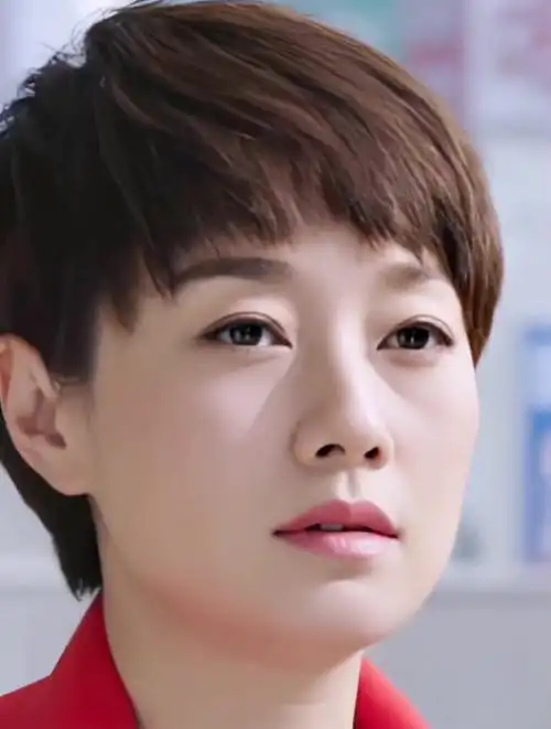 短发的马伊琍真是干练又成熟,美丽又动人-度小视