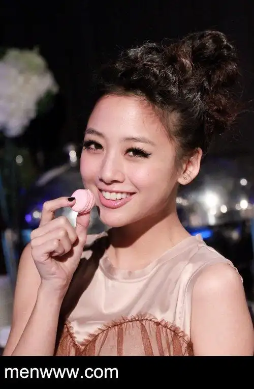 鬼鬼吴映洁康熙来了现场图片鬼鬼吴映洁家庭背景及个人资料2