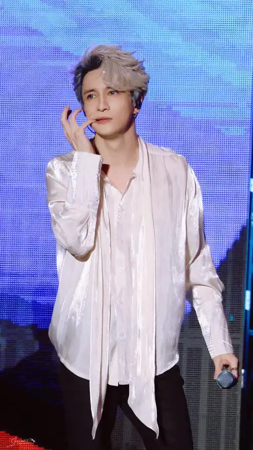 薛之谦天外来物巡回演唱会##薛之谦天津演唱会