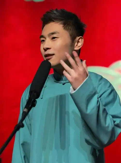 德云社张九南地下恋情曝光,知情人透露女方其实是前妻_网易订阅