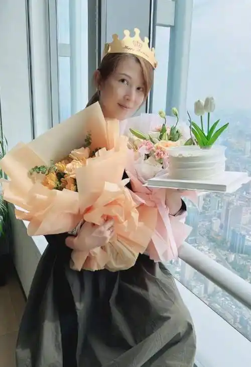 身为大家喜欢的蔡少芬平常也是很喜欢以搞笑口吻发动态,而最近生日她