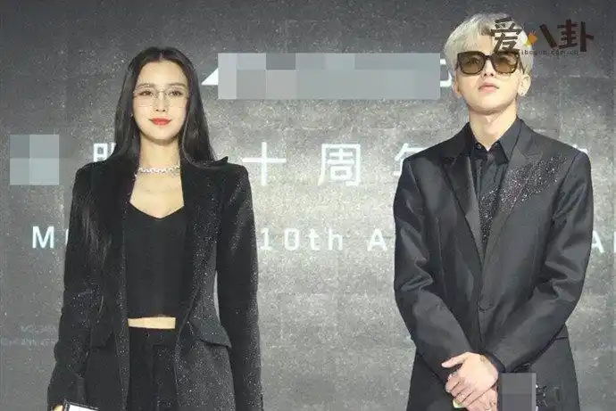 angelababy蔡徐坤同框两人太养眼了一个酷一个帅气