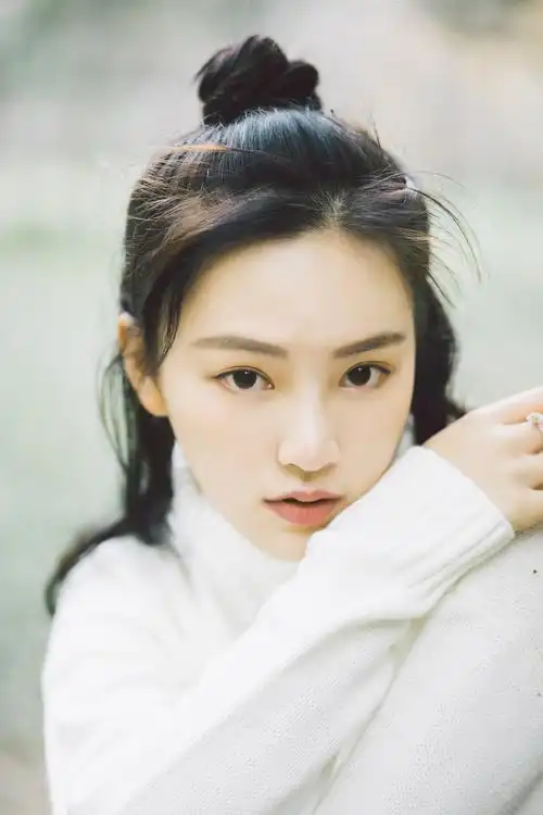 黄灿灿耿直互动送福利 分享减肥秘籍呼吁环保