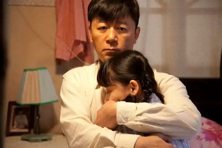 父母爱情6月21日将登新闻综合频道郭涛梅婷为爱情正名