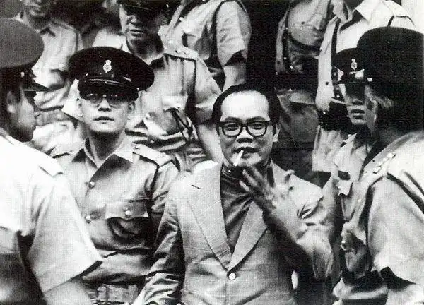 【吴锡豪和向华强谁牛】四眼龙向华炎新义安老迈向华强大哥吕乐老婆