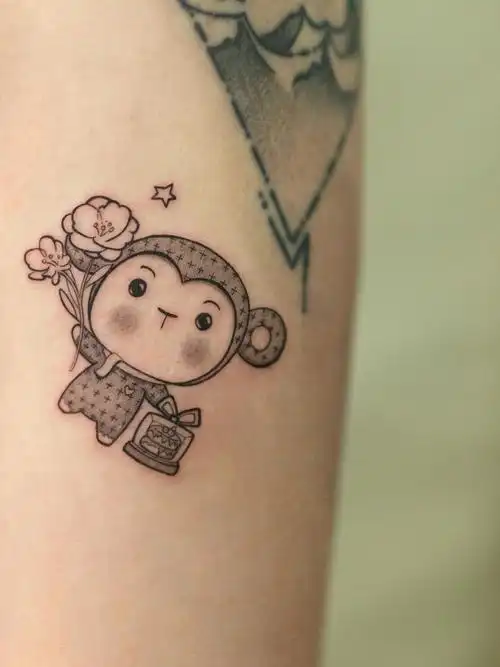 tattoo#深圳纹身  #单针纹身  #线条纹身  #小猴子纹身