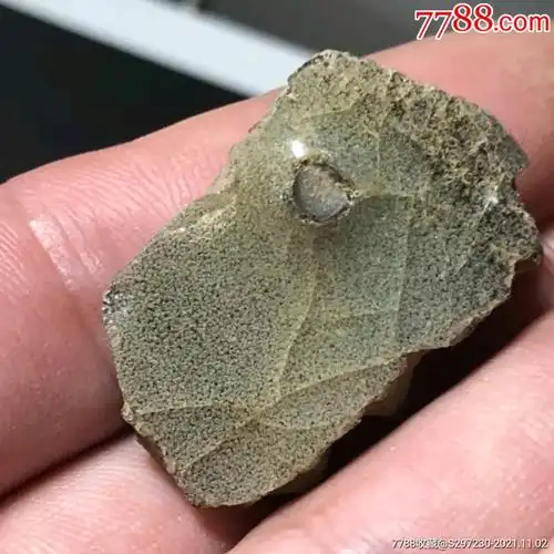 南宋哥窑气泡釉