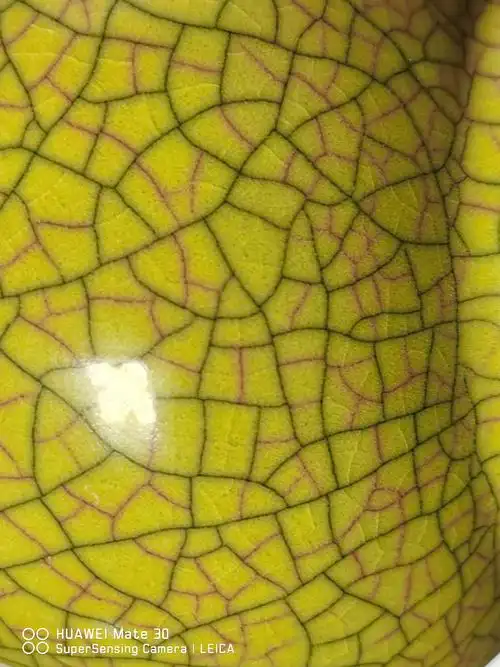 分享古典艺术(北宋哥窑米黄釉金丝铁线)器型之美