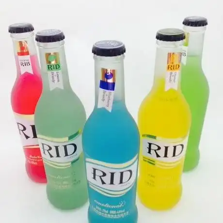 锐青鸡尾酒5.9元一瓶