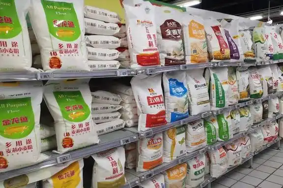 "6种面粉"切记别再买了,超市员工从不给家人吃,早看早受益|牛奶|大米