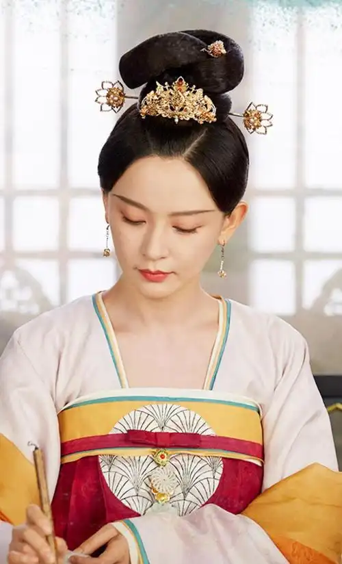 风起霓裳造型赏析