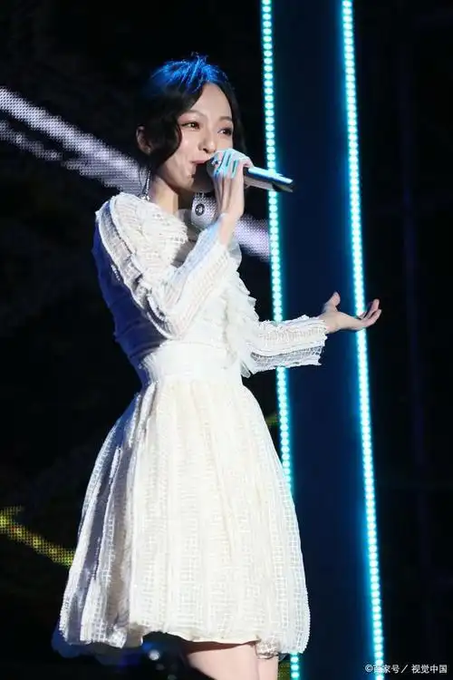 有生命韧性的歌手张韶涵