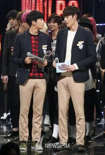 金宇彬 和 朴炯植