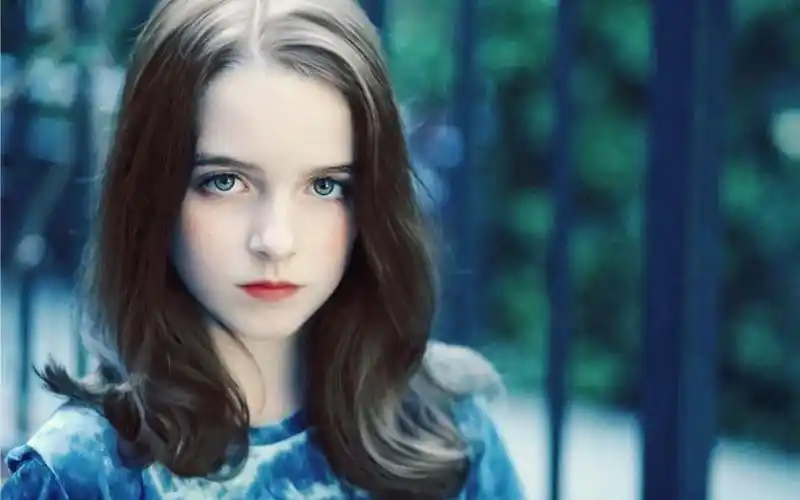 【颜值向】麦肯娜·格瑞丝——好莱坞"御用萝莉"_哔哩哔哩_bilibili