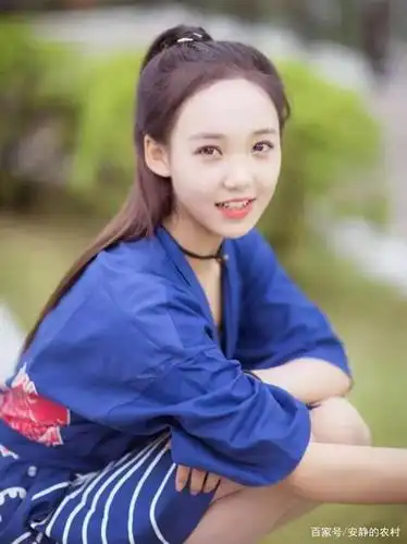 甜美女孩吕小雨美照,长相精致,笑起来有种如沐春风的感觉!