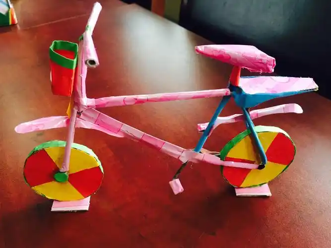 "变废为宝"环保手工创意大赛