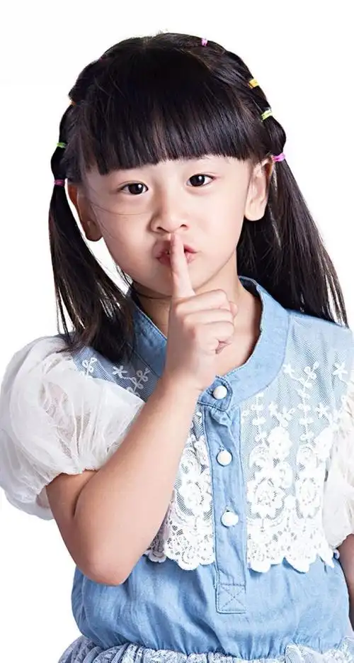 田雨橙可爱照片高清手机壁纸744*1392