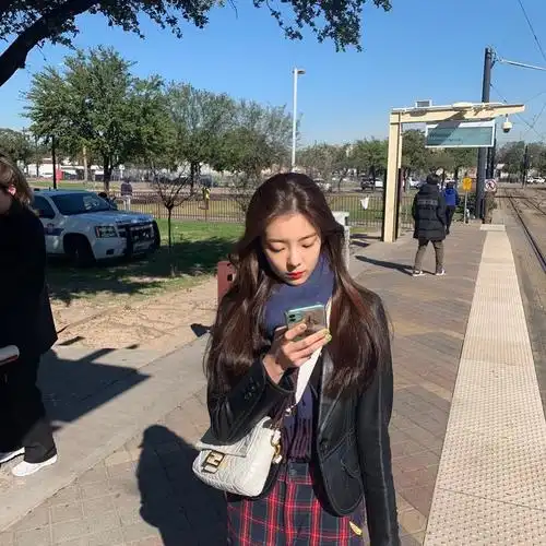 建一栋lia崔智秀的头像楼09多图预警