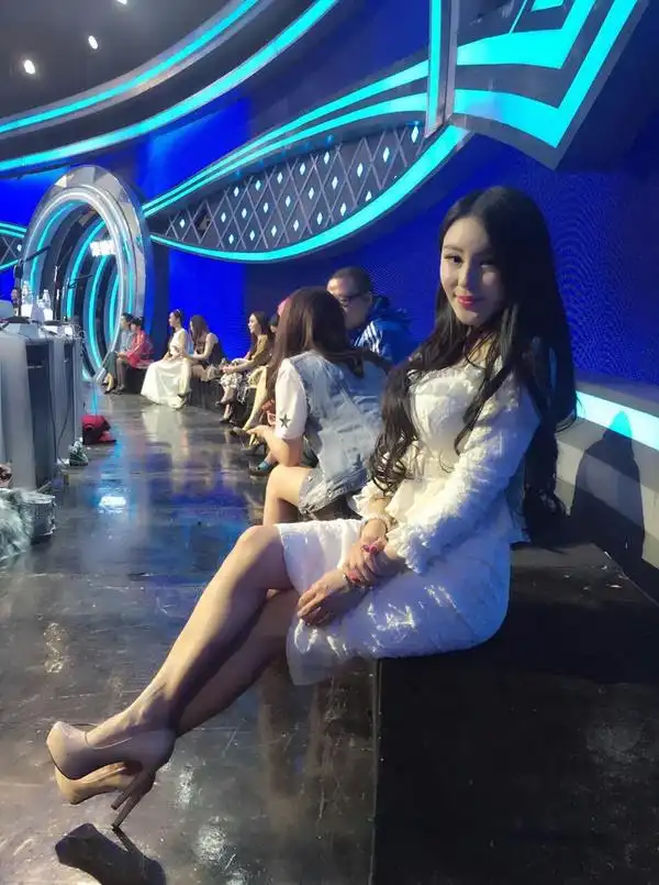 非诚勿扰新进性感女神孟瑶