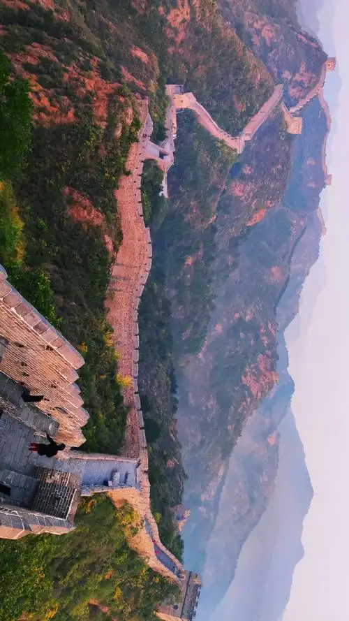 金秋赤峰行(一)2019年9月29日,金山岭长城拍日出.