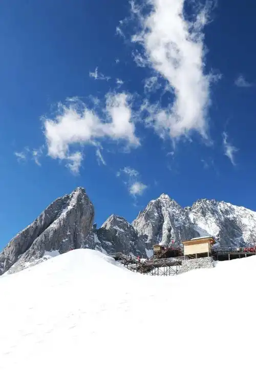 这个夏天,来丽江玉龙雪山避暑纳凉.