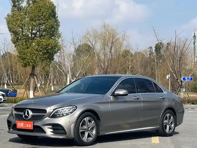 奔驰c级 2021款 c 260 l 运动版 国vi,行驶5.