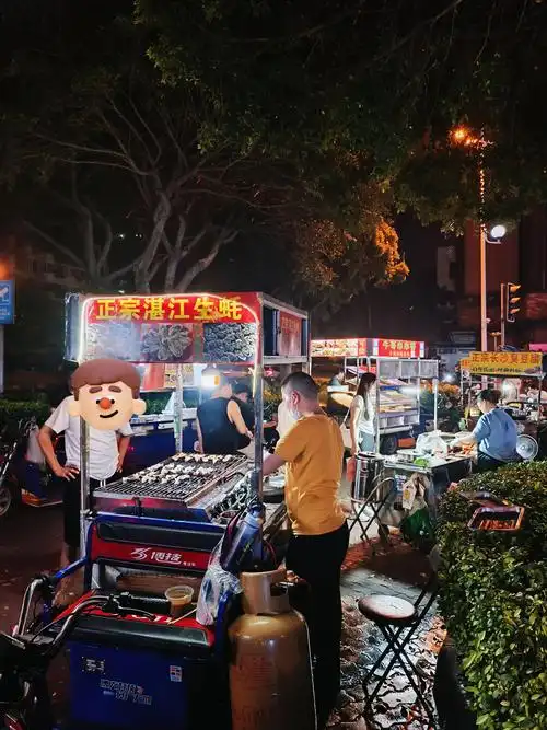 夜市摊位逛不停|寻觅人间烟火好味道