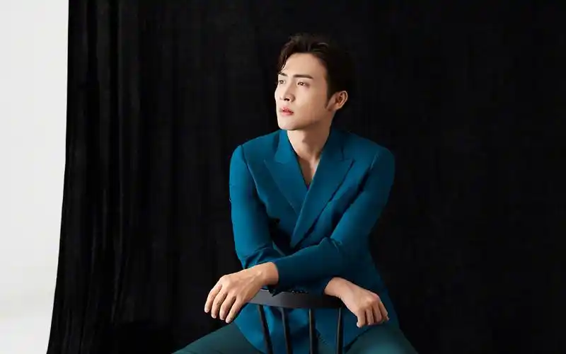 张彬彬超帅时尚写真图片桌面壁纸