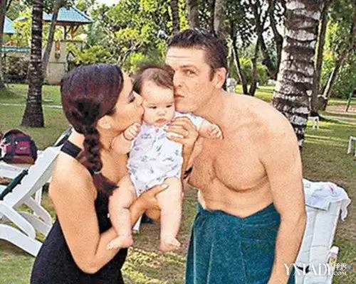 介绍钟丽缇第一任老公资料其曾为他未婚生女