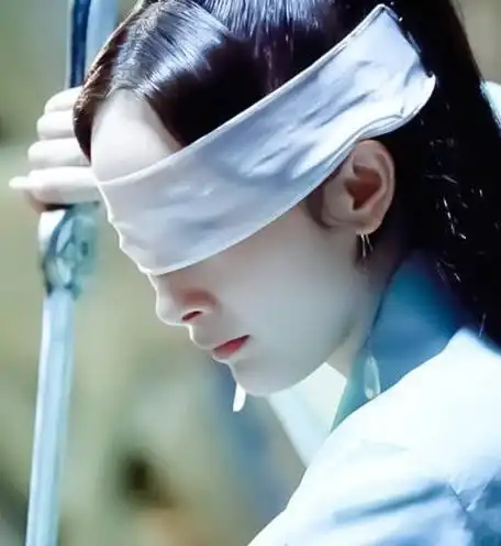 4位白绫遮眼女神赵丽颖英气杨幂惹人怜你pick哪个