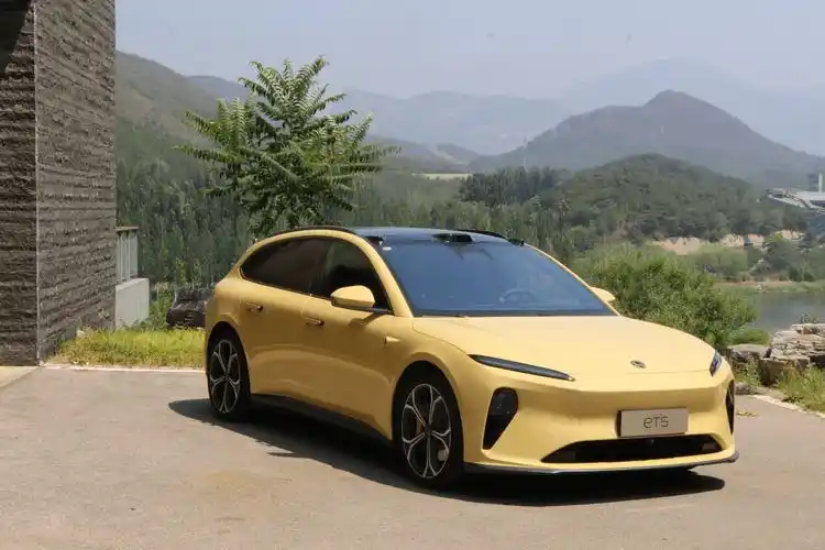 新车解码丨卧薪尝胆的蔚来et5旅行,真有实力抢model y的饭碗?