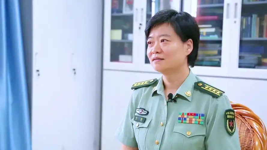 "我奋斗·家国美"!侯静寻找光电对抗"完美光源"的故事