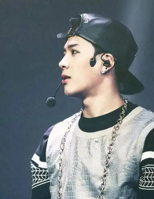 家世显赫的王嘉尔,到底有多优秀?