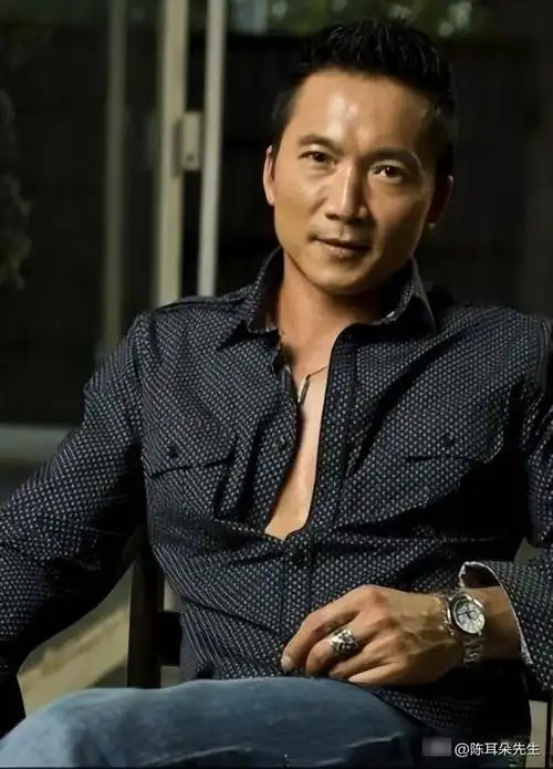 周润发:邓光荣听说我要退出江湖,洗完脸,把我骂了一顿